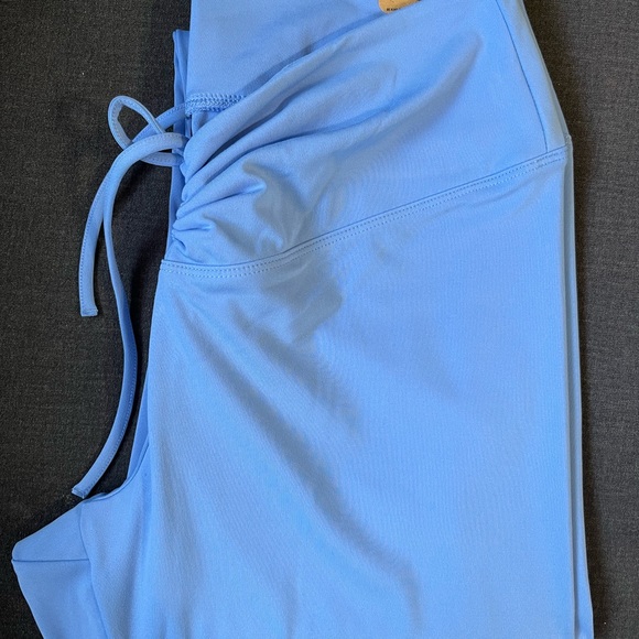 PINK Active Wear Size XL NWT - Picture 6 of 8